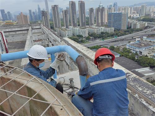 閉式冷卻塔在壓水堆核電站中的起到的作用。(核電站冷卻塔是什么原理)